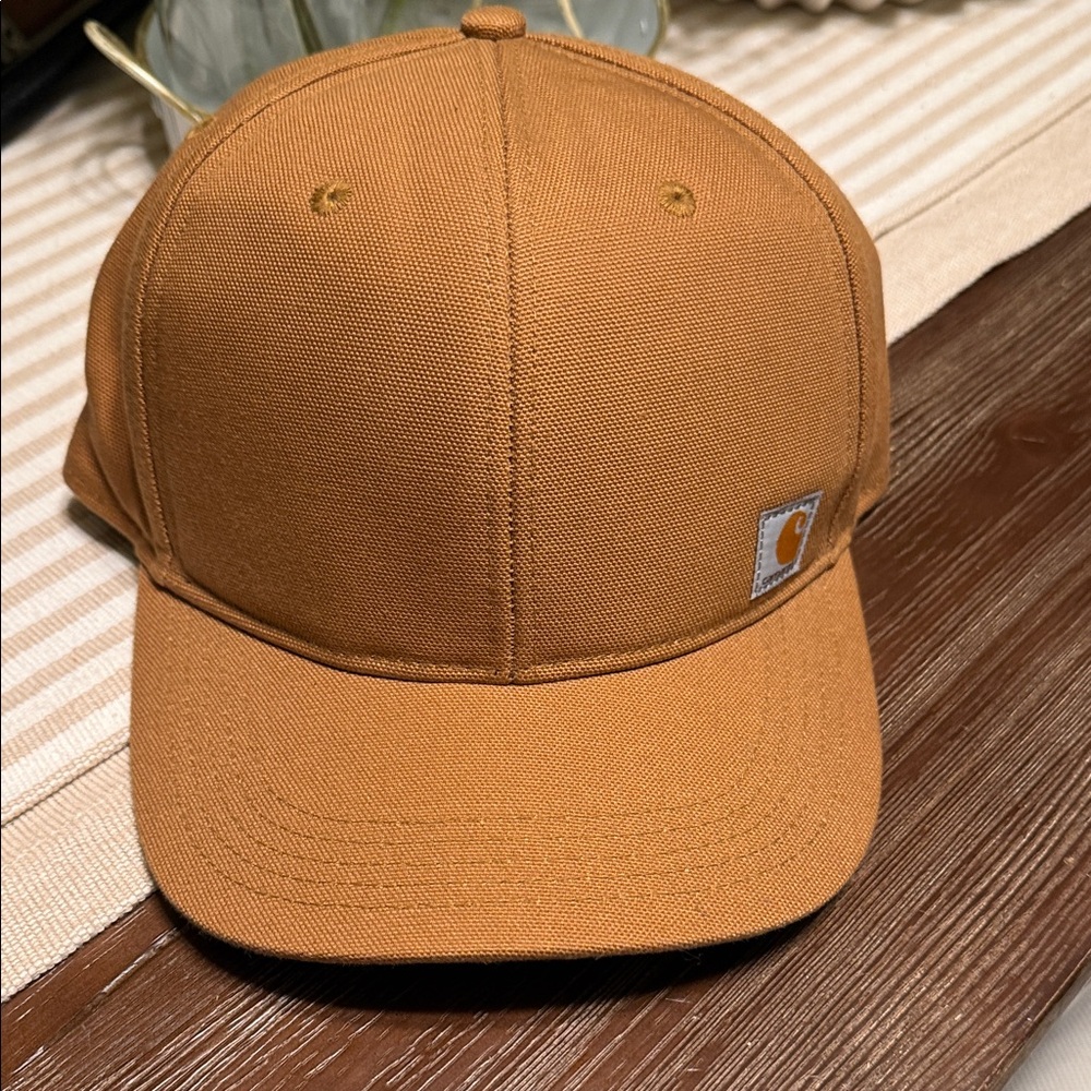 Car hartt hat